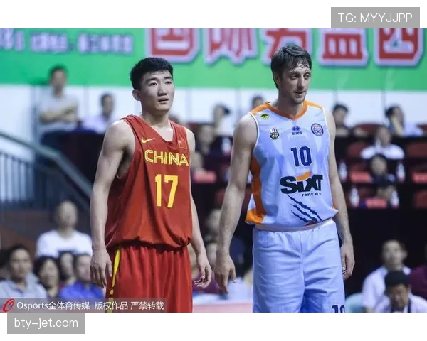 尼古拉·佩科维奇内线强攻提升篮下效率明显优于同阶段表现 尼古拉·佩科维奇内线强攻提升篮下效率明显优于同阶段表现